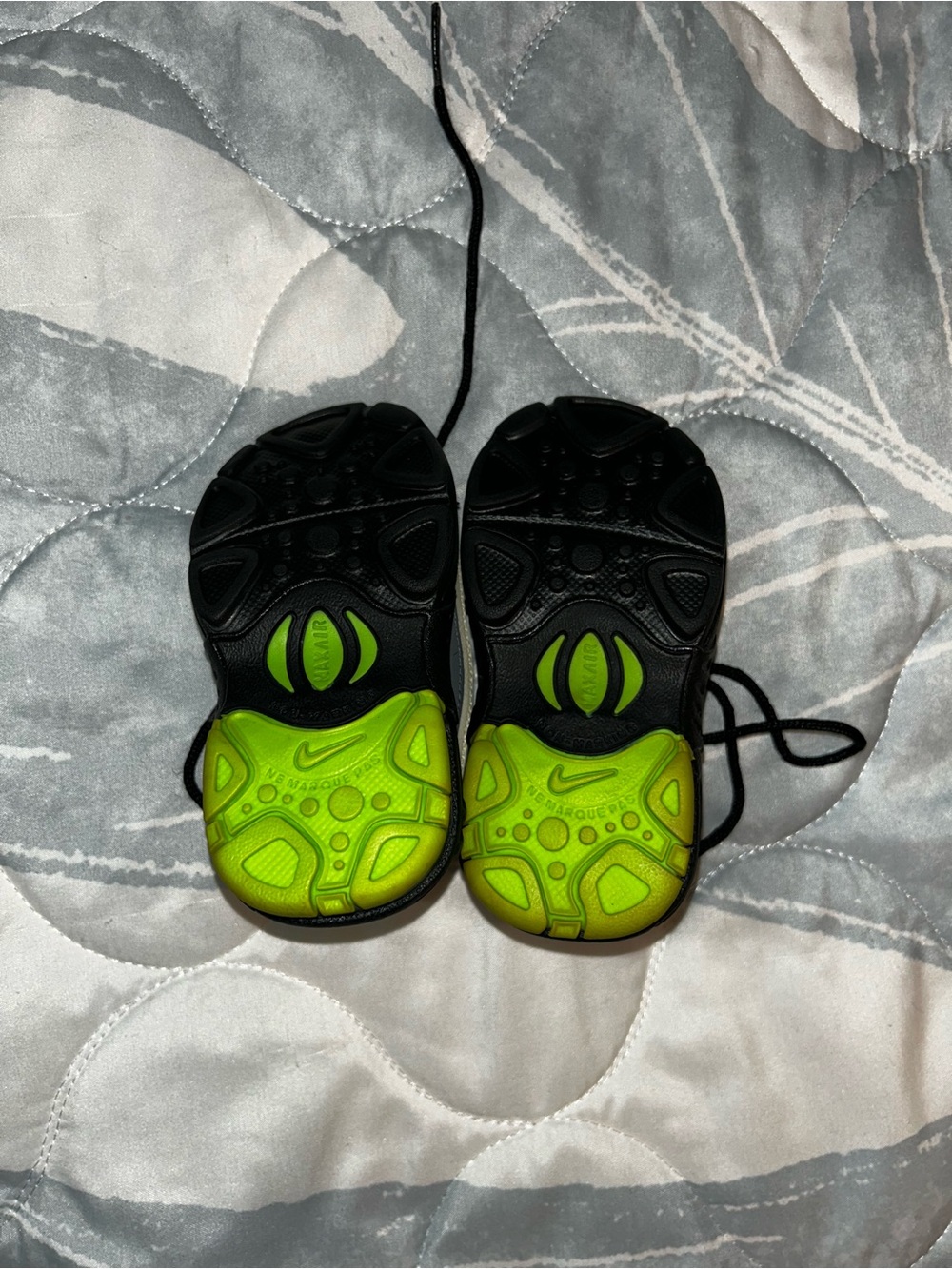 Nike Kids Black & Gray Sneakers with Neon Green Accents - Picture 4 of 7